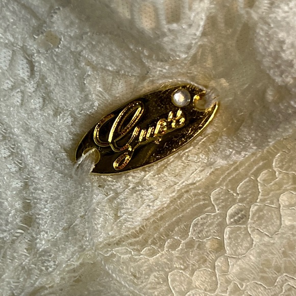 Guess Vintage White Dress - Picture 5 of 5